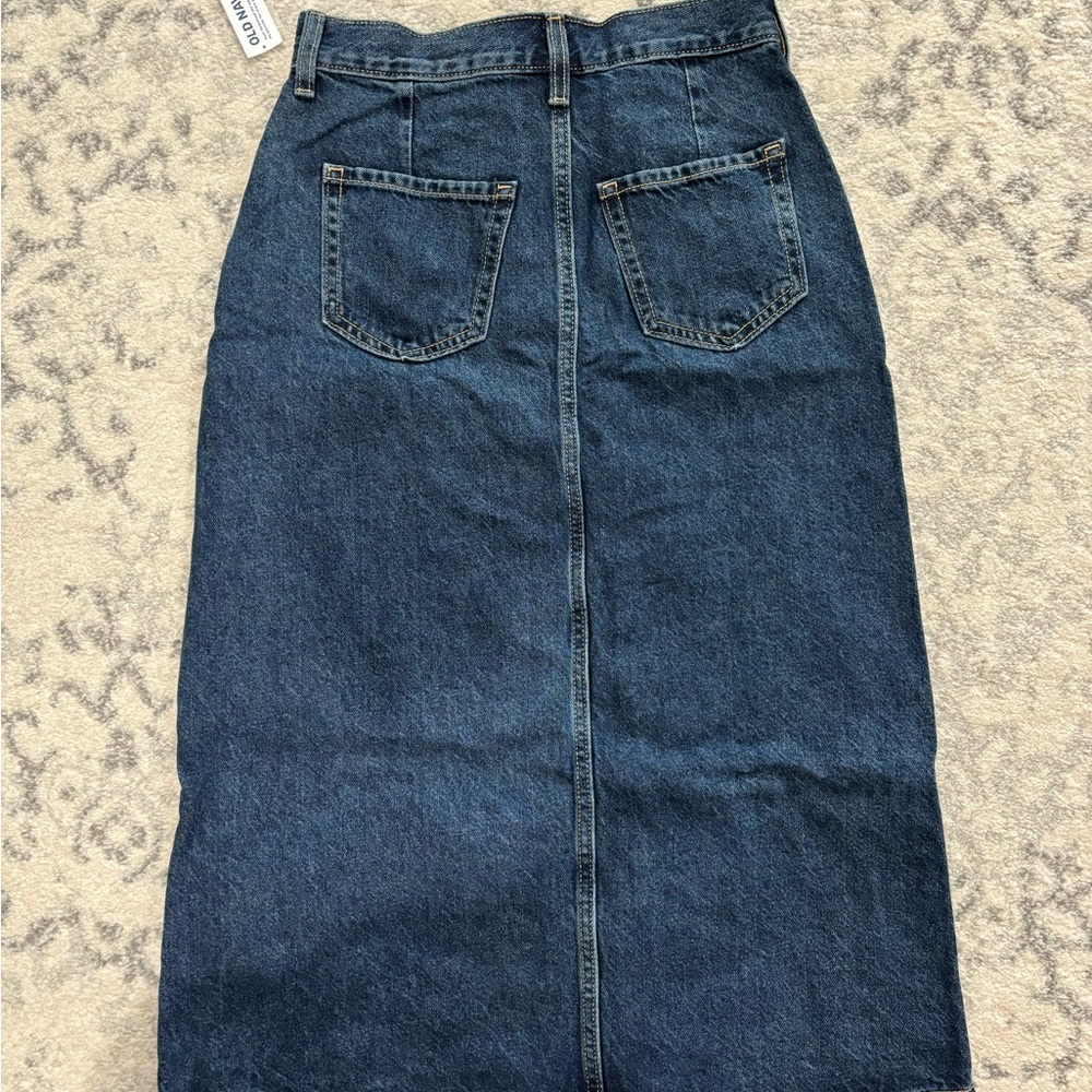 Old Navy NWT women’s denim skirt - Picture 4 of 8